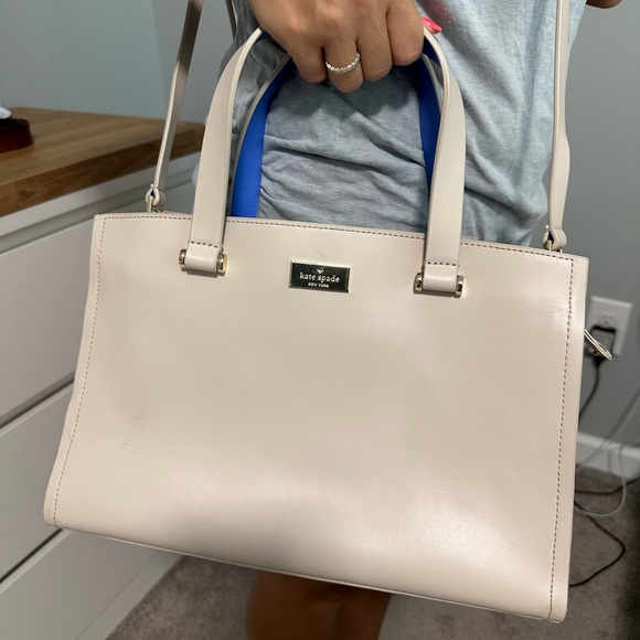 Kate Spade Bag with matching Wallet - Picture 5 of 9